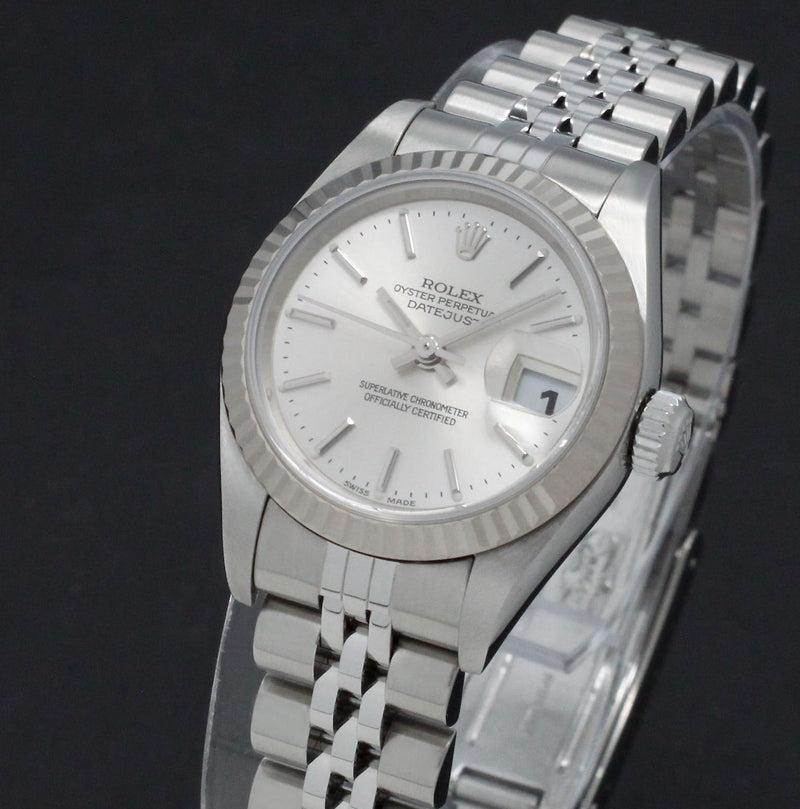 Rolex Oyster Perpetual Lady Datejust 79174 - 2004 - Rolex horloge - Rolex kopen - Rolex dames horloge - Trophies Watches