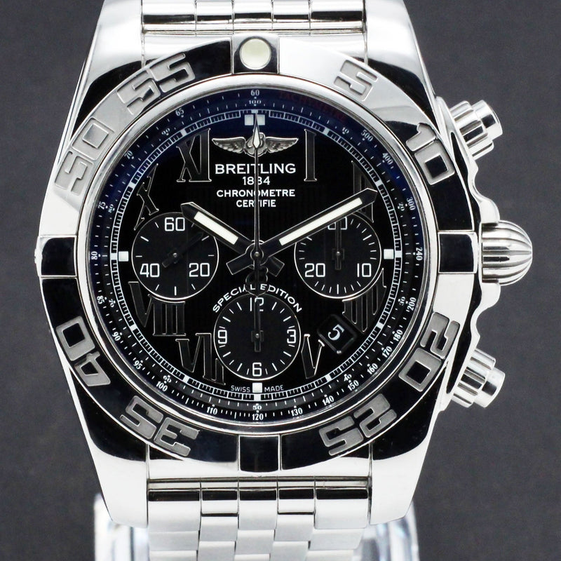 Breitling Chronomat AB0110 - Breitling horloge - Breitling kopen - Breitling heren horloge - Trophies Watches