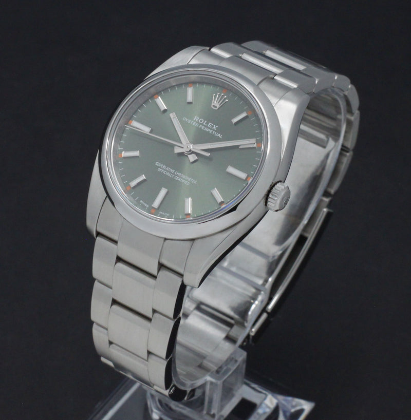 Rolex Oyster Perpetual 34 114200 - 2015 - Rolex horloge - Rolex kopen - Rolex heren horloge - Trophies Watches