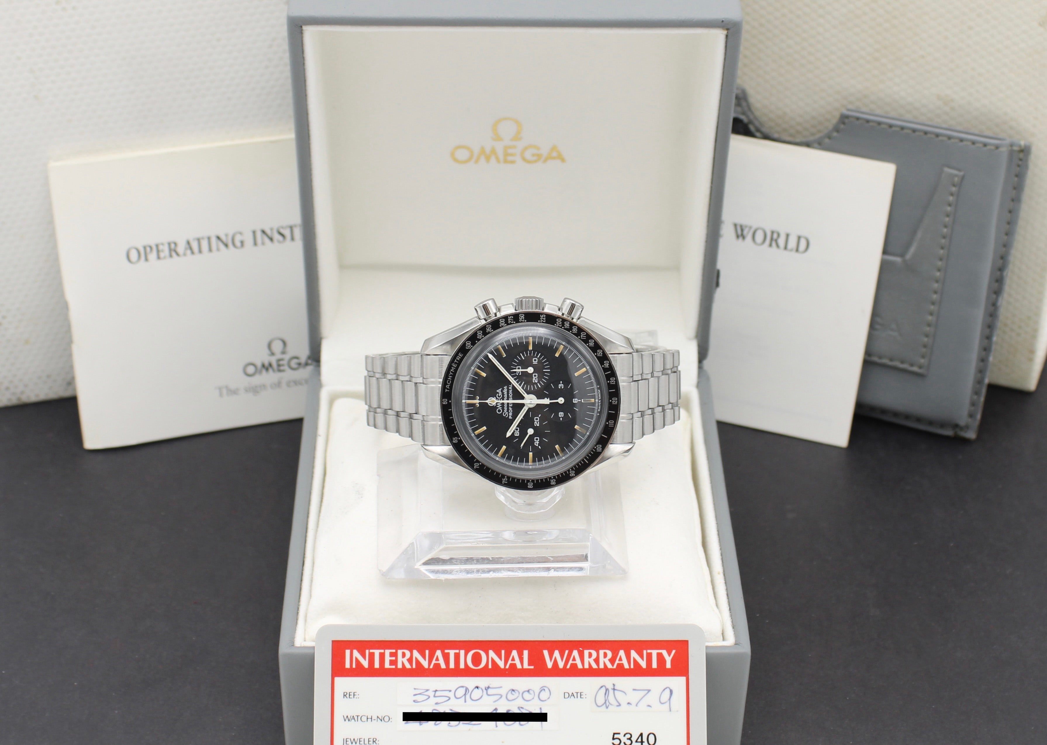 Omega Speedmaster 3590.50.00 - 1995 - Omega horloge - Omega kopen - Omega heren horloges - Trophies Watches