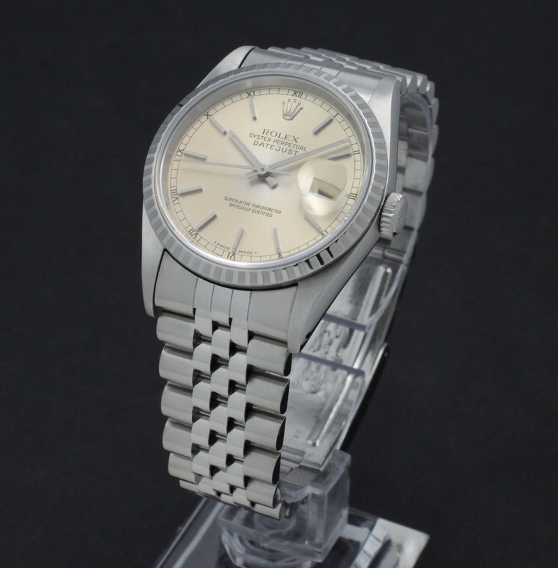 Rolex Datejust 16220, Box & Papers, 1993