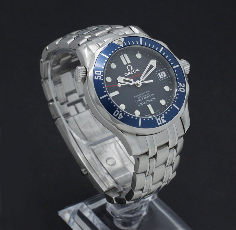 Omega Seamaster Diver 300 M 2222.80.00 - 2014 - Omega horloge - Omega kopen - Omega heren horloge - Trophies Watches