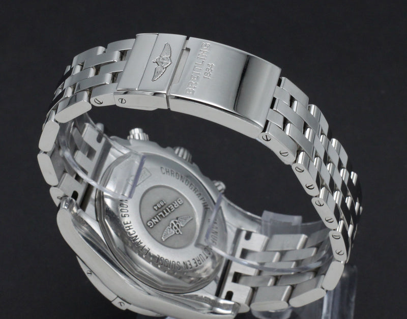 Breitling Chronomat AB011012 - 2018 - Breitling horloge - Breitling kopen - Breitling heren horloge - Trophies Watches