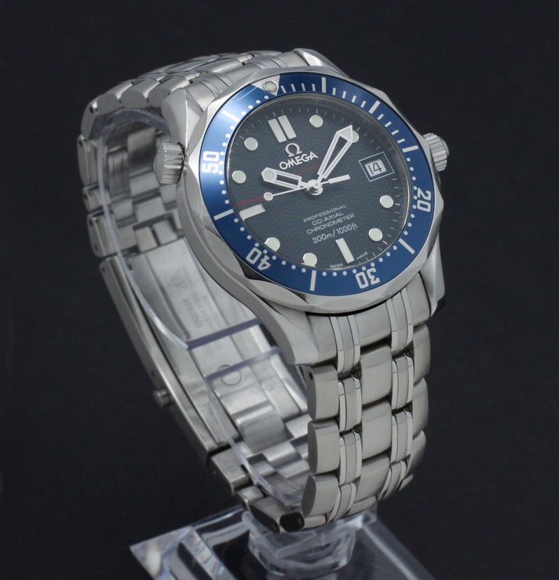 Omega Seamaster Diver 300 M 2222.80.00 - 2009 - Omega horloge - Omega kopen - Omega heren horloge - Trophies Watches