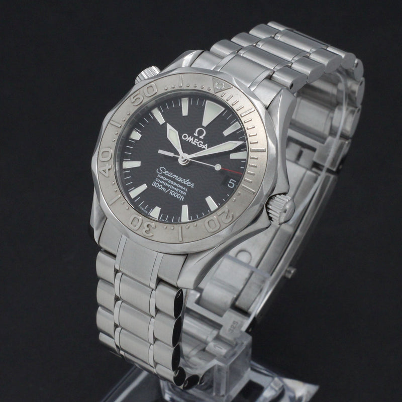 Omega Seamaster 2236.50.00 0 - 2006 - Omega horloge - Omega kopen - Omega heren horloge - Trophies Watches