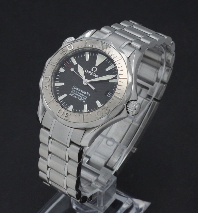 Omega Seamaster 2236.50.00 0 - 2006 - Omega horloge - Omega kopen - Omega heren horloge - Trophies Watches