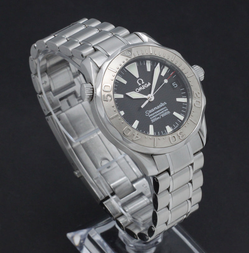 Omega Seamaster 2236.50.00 0 - 2006 - Omega horloge - Omega kopen - Omega heren horloge - Trophies Watches