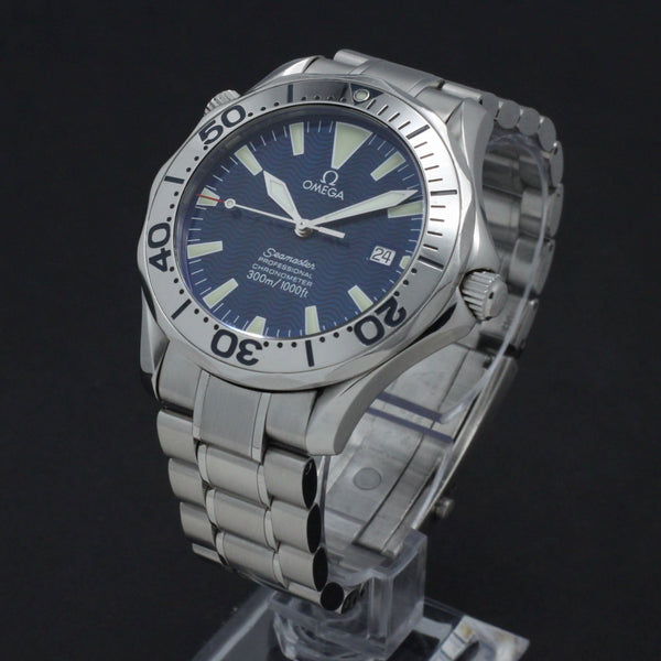 Omega Seamaster Diver 300 M 2255.80.00 - 2006 - Omega horloge - Omega kopen - Omega heren horloge - Trophies Watches
