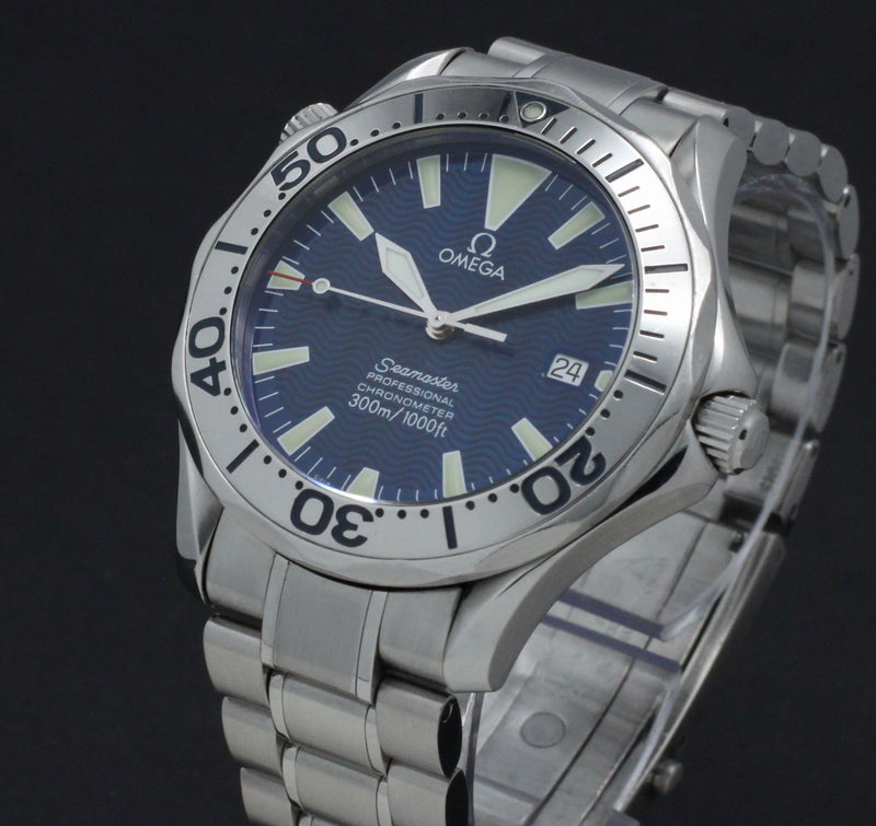 Omega Seamaster Diver 300 M 2255.80.00 - 2006 - Omega horloge - Omega kopen - Omega heren horloge - Trophies Watches