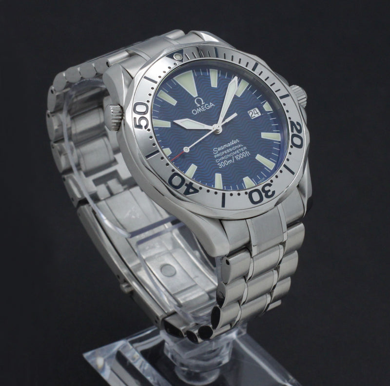 Omega Seamaster Diver 300 M 2255.80.00 - 2006 - Omega horloge - Omega kopen - Omega heren horloge - Trophies Watches