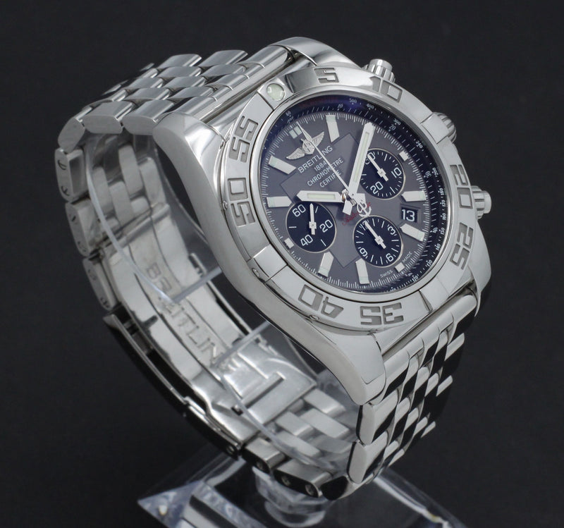 Breitling Chronomat AB0110 - Breitling horloge - Breitling kopen - Breitling heren horloge - Trophies Watches