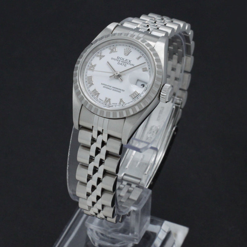 Rolex Oyster Perpetual Lady Date 79240 - 2002 - Rolex horloge - Rolex kopen - Rolex dames horloge - Trophies Watches