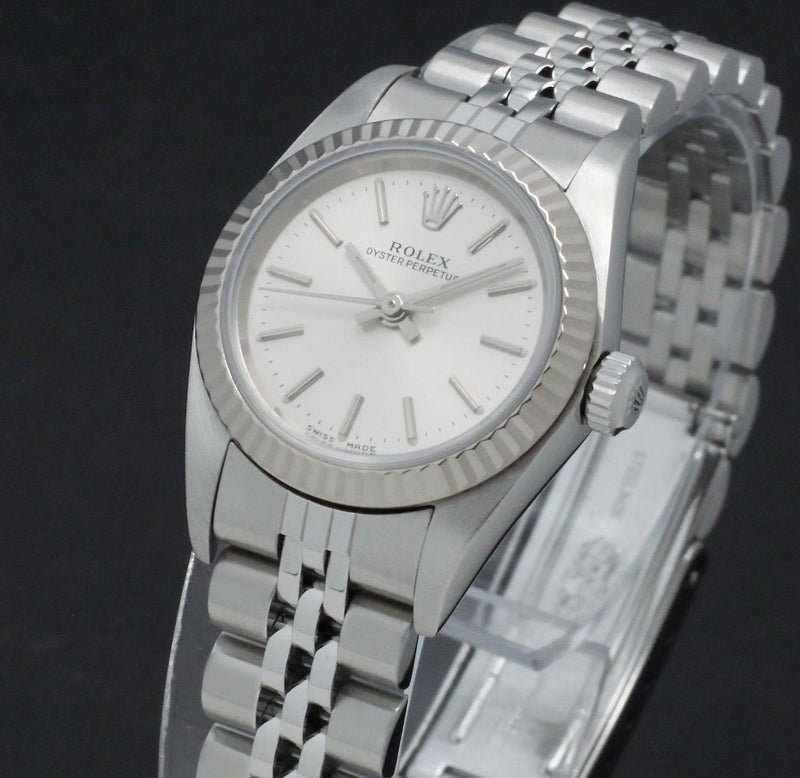 Rolex Oyster Perpetual 76094 - 1999 - Rolex horloge - Rolex kopen - Rolex dames horloge - Trophies Watches