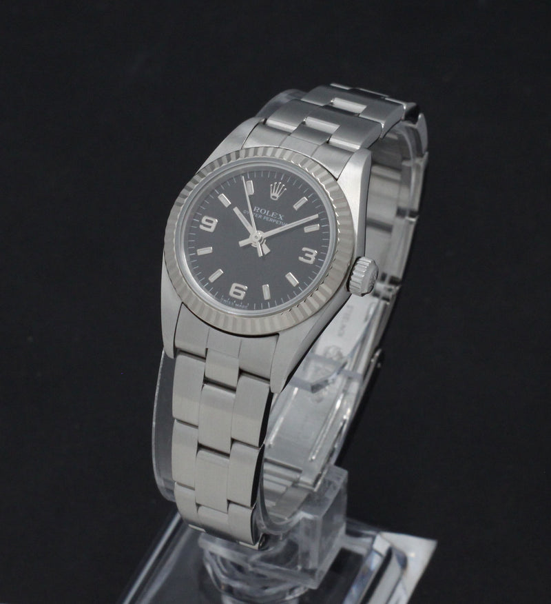 Rolex Oyster Perpetual 76094 - 2000 - Rolex horloge - Rolex kopen - Rolex dames horloge - Trophies Watches