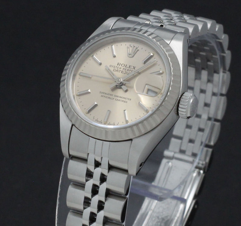 Rolex Oyster Perpetual Lady Datejust 69174 - 1993 - Rolex horloge - Rolex kopen - Rolex dames horloge - Trophies Watches