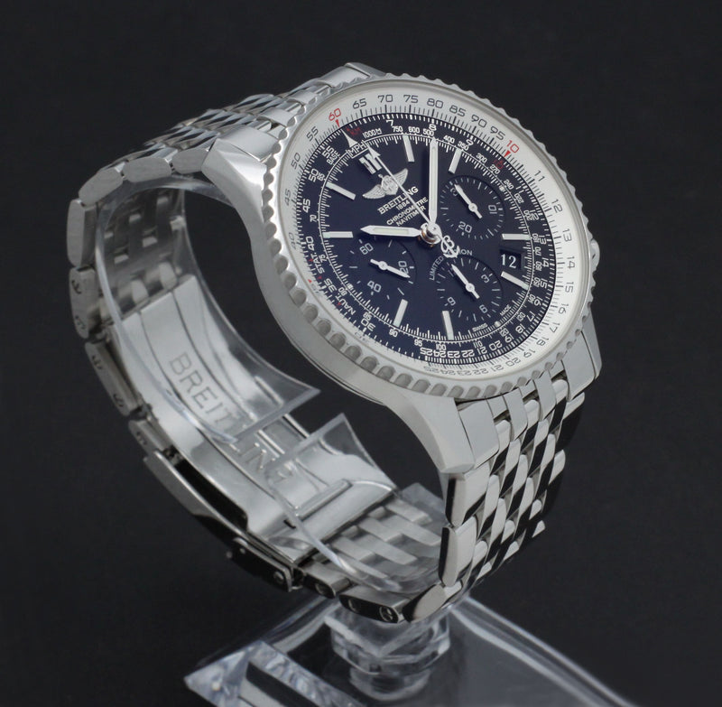 Breitling Navitimer 01 AB0121 - 2016 - Breitling horloge - Breitling kopen - Breitling heren horloge - Trophies Watches