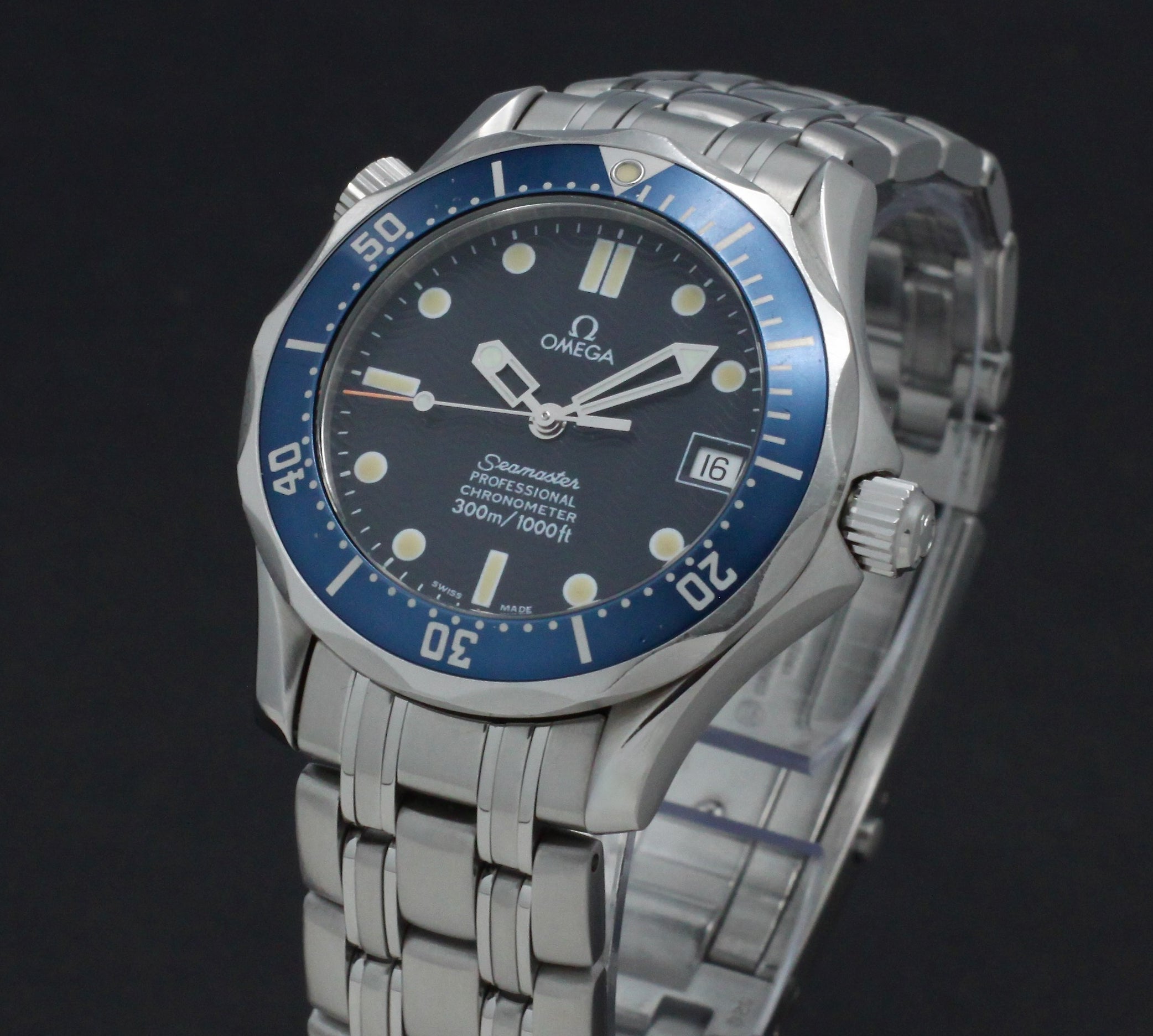 Omega Seamaster Diver 300 M 2551.80.00- 1999 - Omega horloge - Omega kopen - Omega heren horloge - Trophies Watches