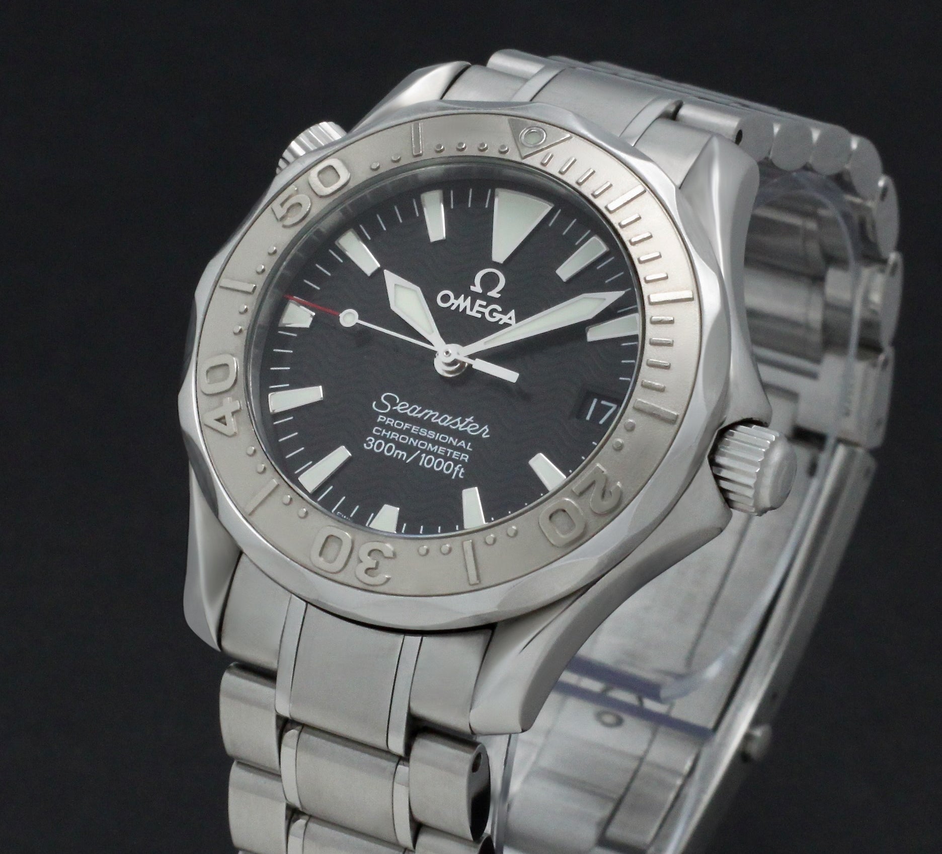 Omega Seamaster 2236.50.00 0 - 2006 - Omega horloge - Omega kopen - Omega heren horloge - Trophies Watches