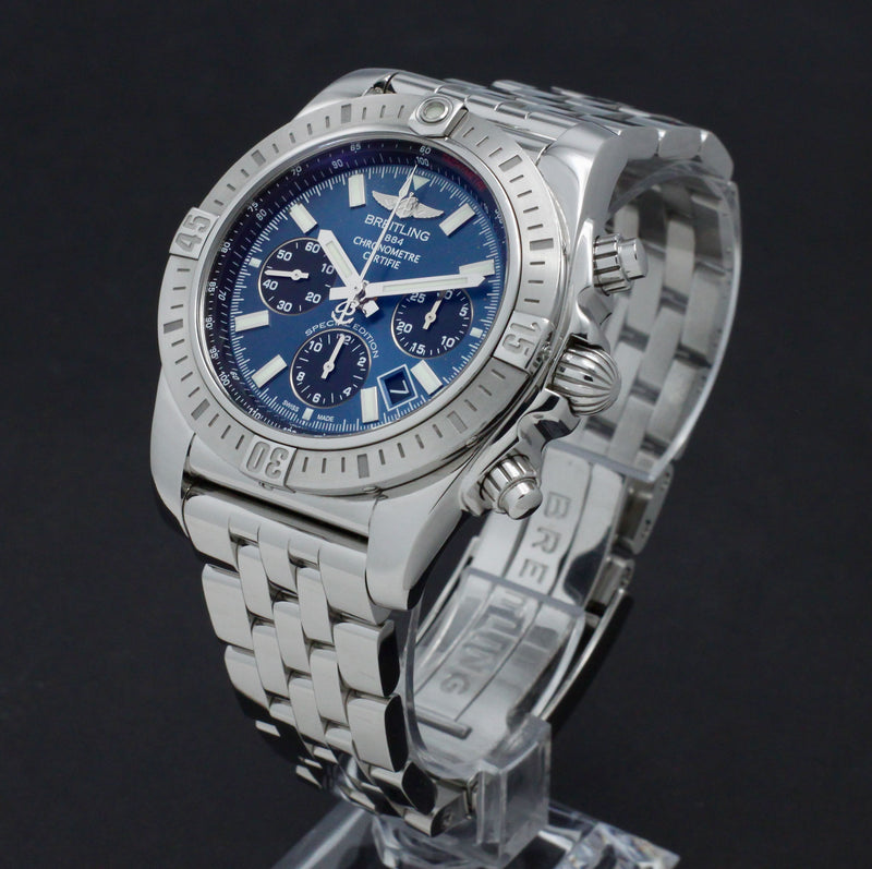 Breitling Chronomat AB0115 - Breitling horloge - Breitling kopen - Breitling heren horloge - Trophies Watches