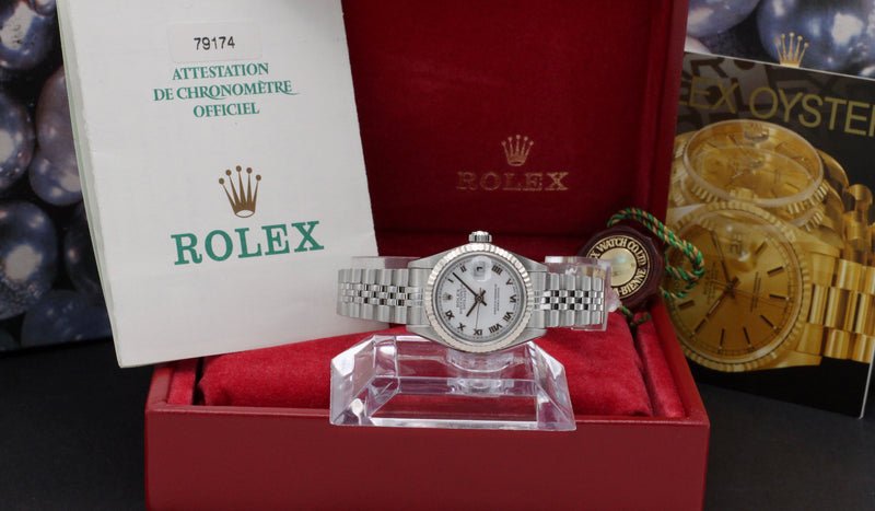 Rolex Oyster Perpetual Lady Datejust 79174 - 2002 - Rolex horloge - Rolex kopen - Rolex dames horloge - Trophies Watches