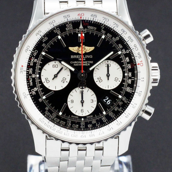 Breitling Navitimer 01 AB0120 - 2014 - Breitling horloge - Breitling kopen - Breitling heren horloge - Trophies Watches