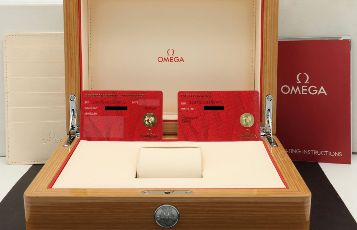 Omega Seamaster Planet Ocean 232.92.42.21.03.001 - 2022 - Omega horloge - Omega kopen - Omega heren horloge - Trophies Watches