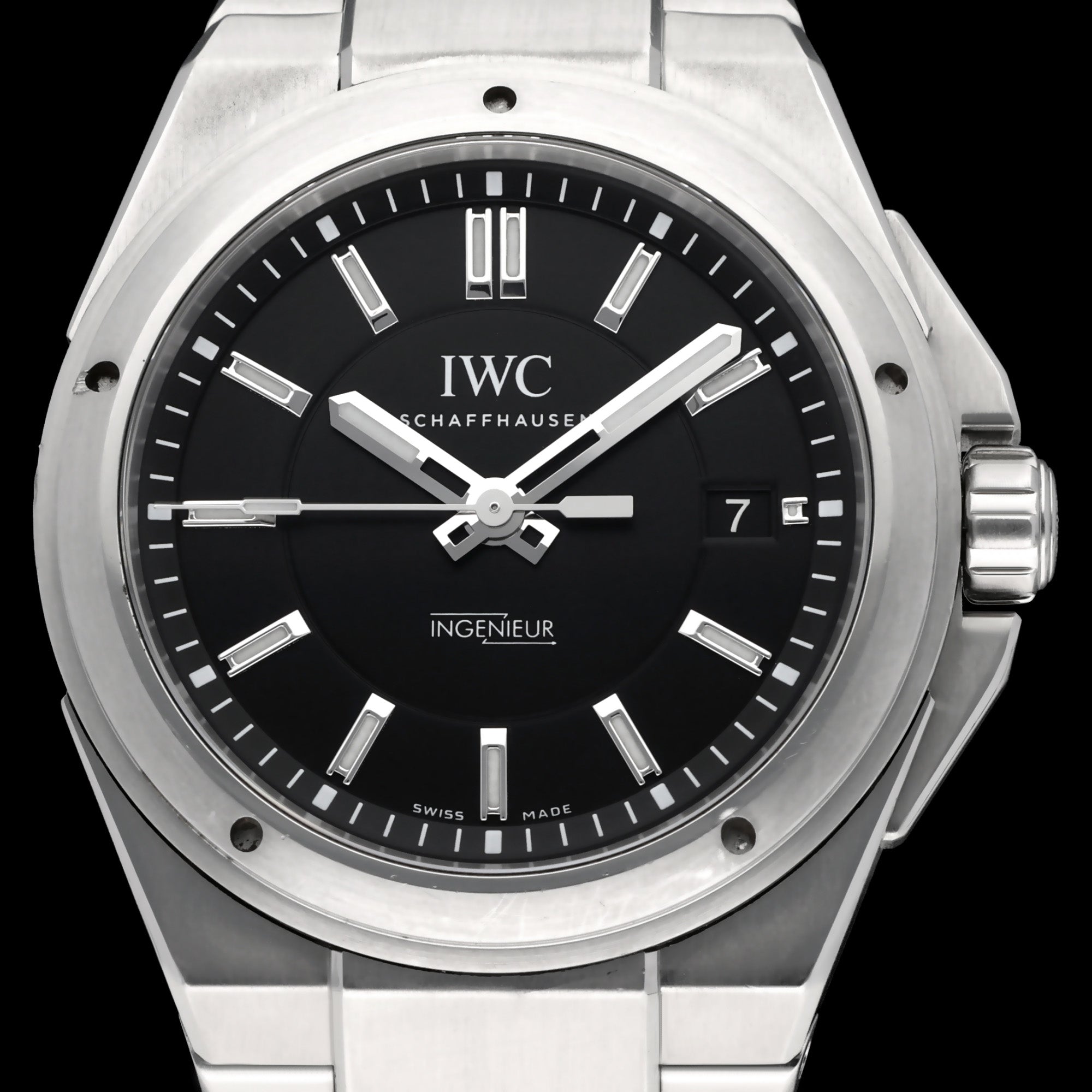 IWC Ingenieur IW323902 - 2015 - IWC horloge - IWC kopen - IWC heren horloge - Trophies Watches