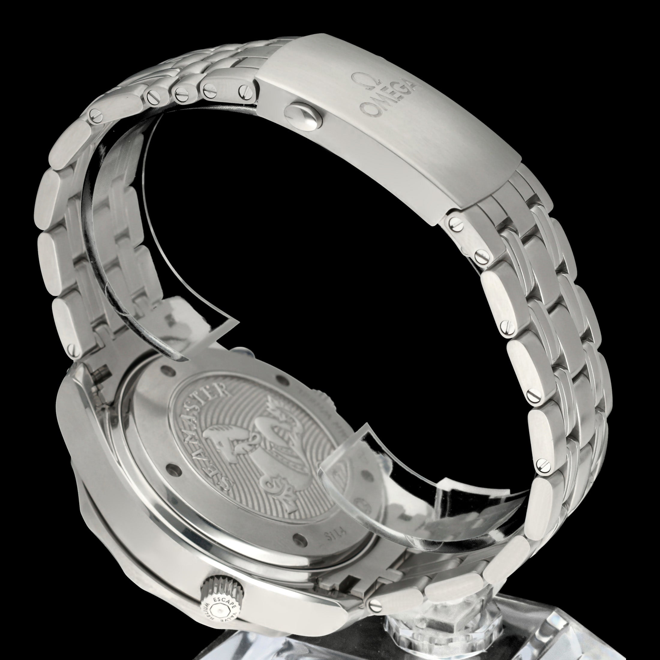 Omega Seamaster Diver 300 M 212.30.44.50.03.001 - 2015 - Omega horloge - Omega kopen - Omega heren horloge - Trophies Watches