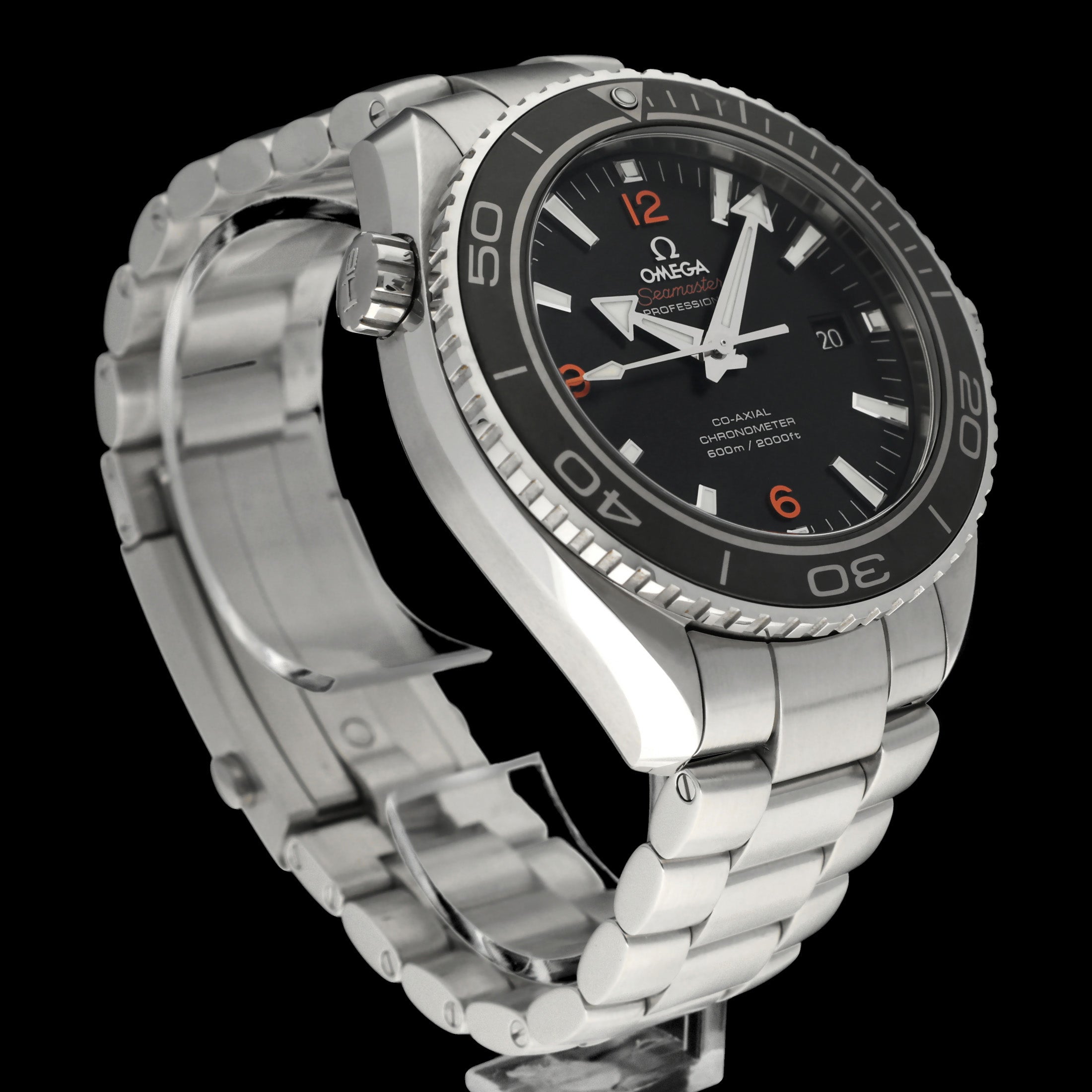 Omega Seamaster Planet Ocean 232.30.46.21.01.003 - 2016 - Omega horloge - Omega kopen - Omega heren horloge - Trophies Watches