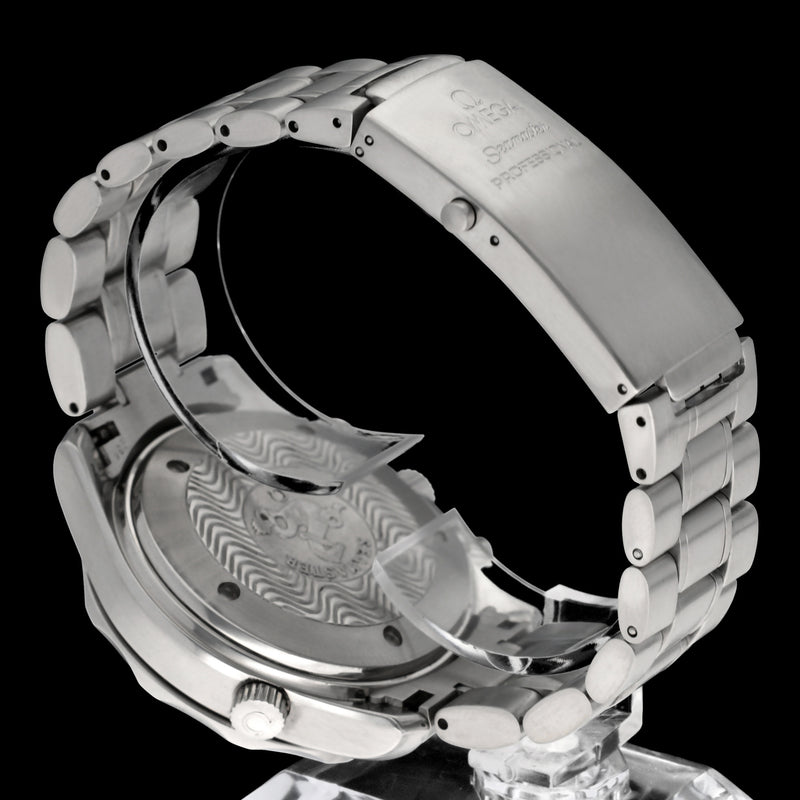 Omega Seamaster Diver 300 M 2594.50 - 2003 - Omega horloge - Omega kopen - Omega heren horloge - Trophies Watches