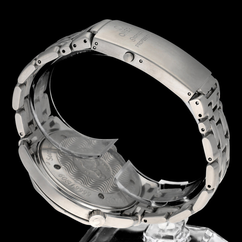 Omega Seamaster Diver 300 M 2533.50.00 - 2001 - Omega horloge - Omega kopen - Omega heren horloge - Trophies Watches