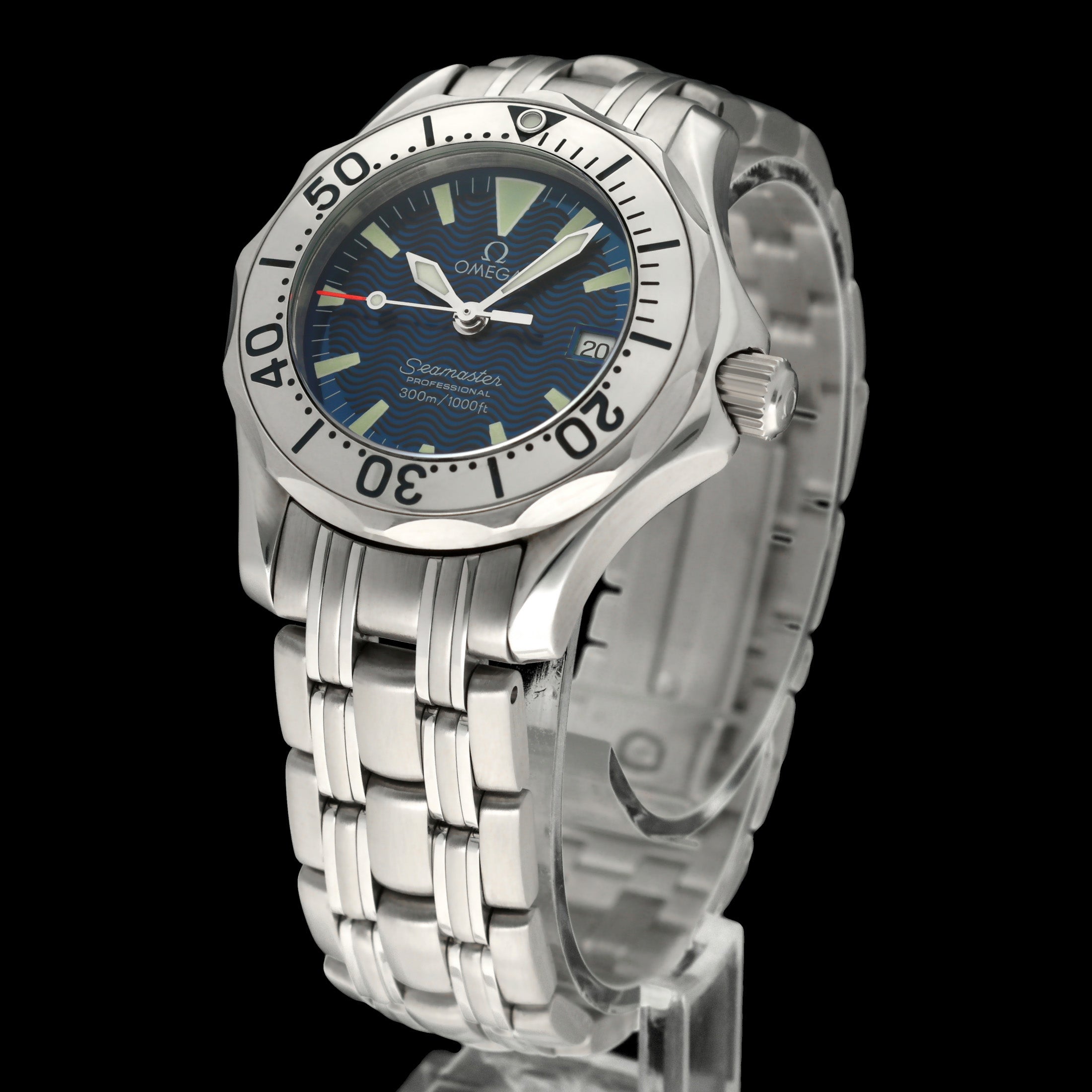 Omega Seamaster Diver 300 M 2554.80.00- 2001 - Omega horloge - Omega kopen - Omega heren horloge - Trophies Watches