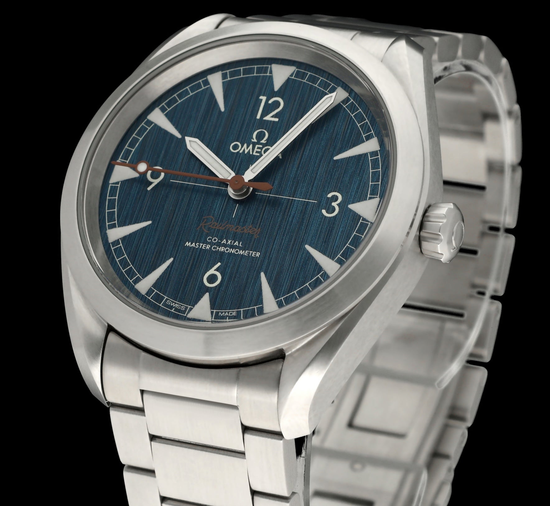 Omega Seamaster Railmaster 220.10.40.20.03.001 - 2019 - Omega horloge - Omega kopen - Omega heren horloge - Trophies Watches