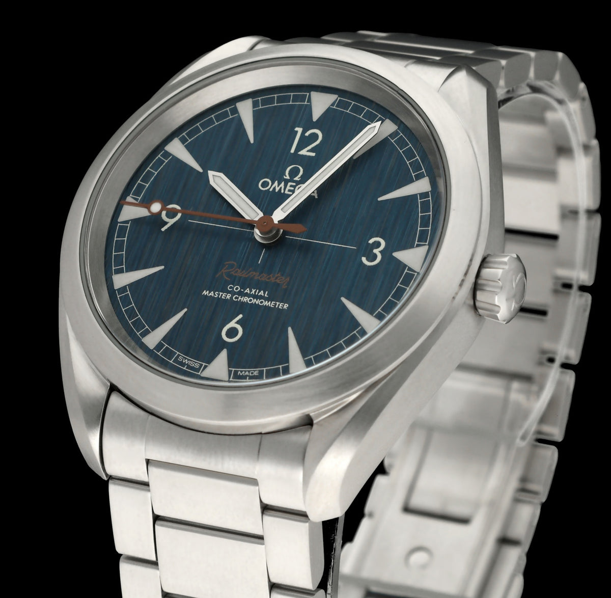 Omega Seamaster Railmaster 220.10.40.20.03.001 - 2018 - Omega horloge - Omega kopen - Omega heren horloge - Trophies Watches