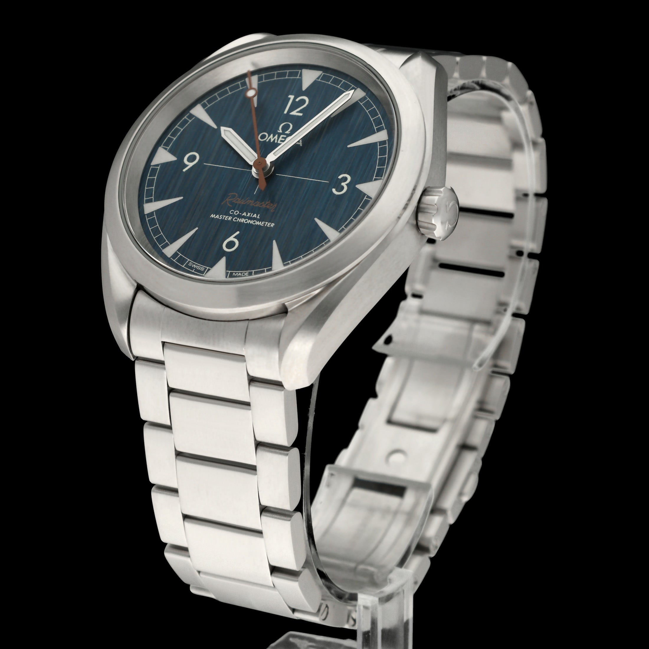 Omega Seamaster Railmaster 220.10.40.20.03.001 - 2018 - Omega horloge - Omega kopen - Omega heren horloge - Trophies Watches