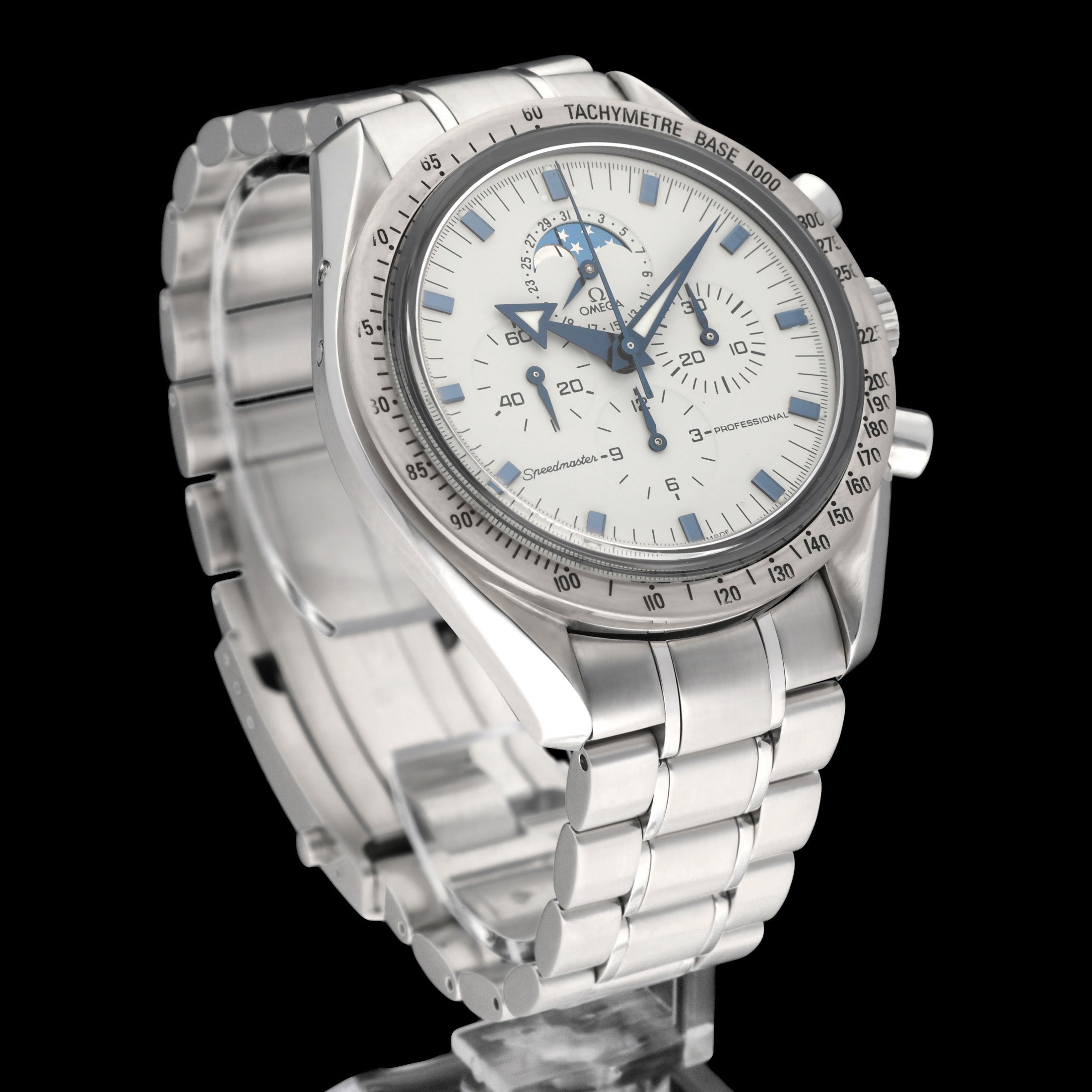 Omega Speedmaster 3570.50.00 - 2002 - Omega horloge - Omega kopen - Omega heren horloges - Trophies Watches