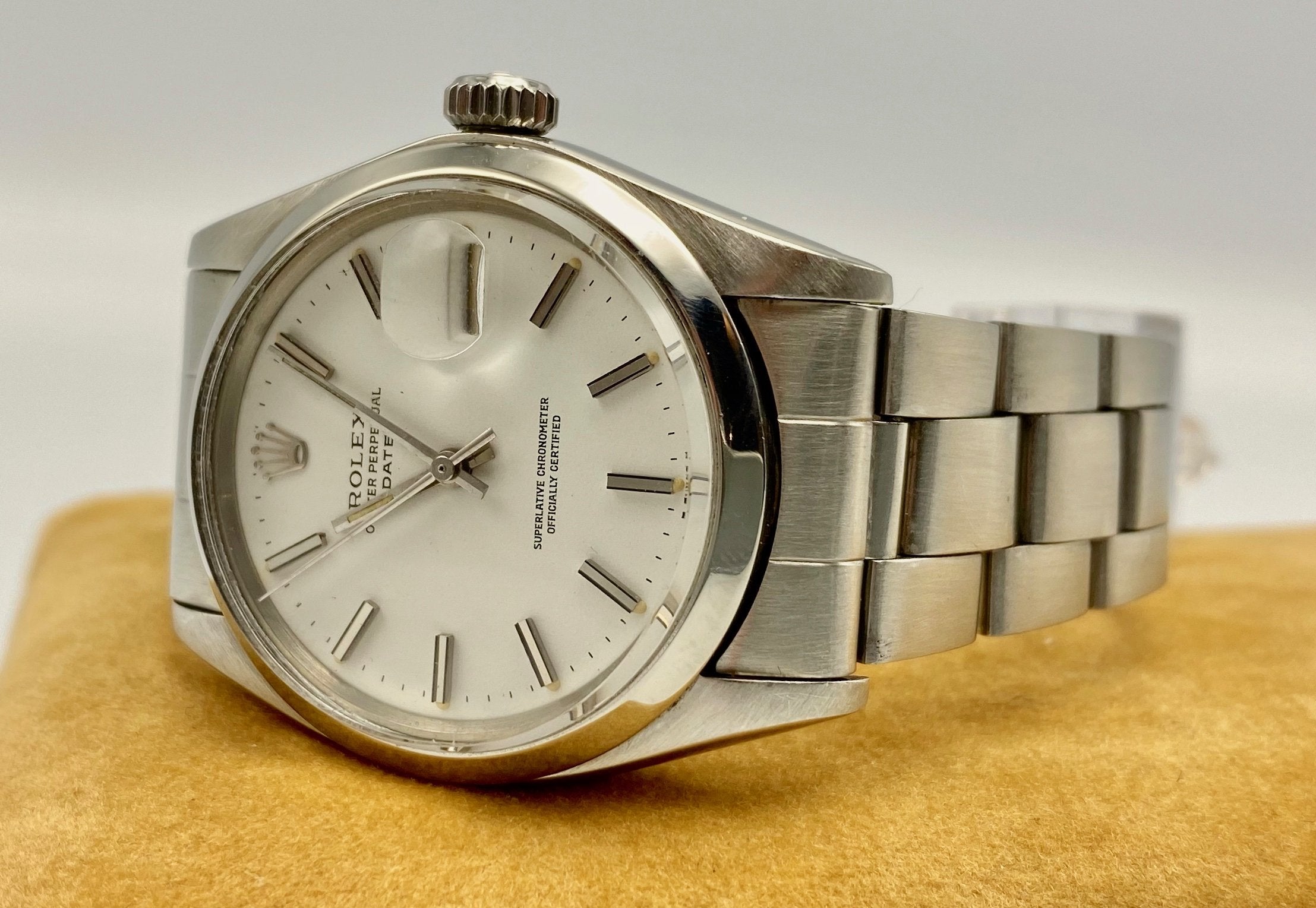 Rolex Oyster Perpetual Date 1500 - 1973 - Rolex horloge - Rolex kopen - Rolex heren horloge - Trophies Watches
