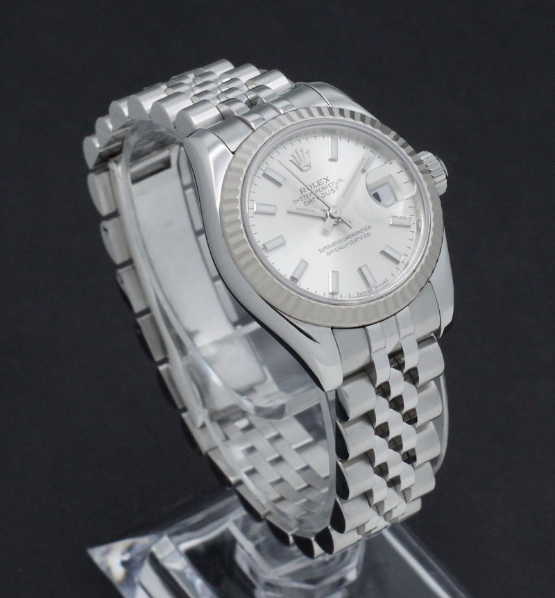 Rolex Oyster Perpetual Lady Datejust 179174 - 2009 - Rolex horloge - Rolex kopen - Rolex dames horloge - Trophies Watches