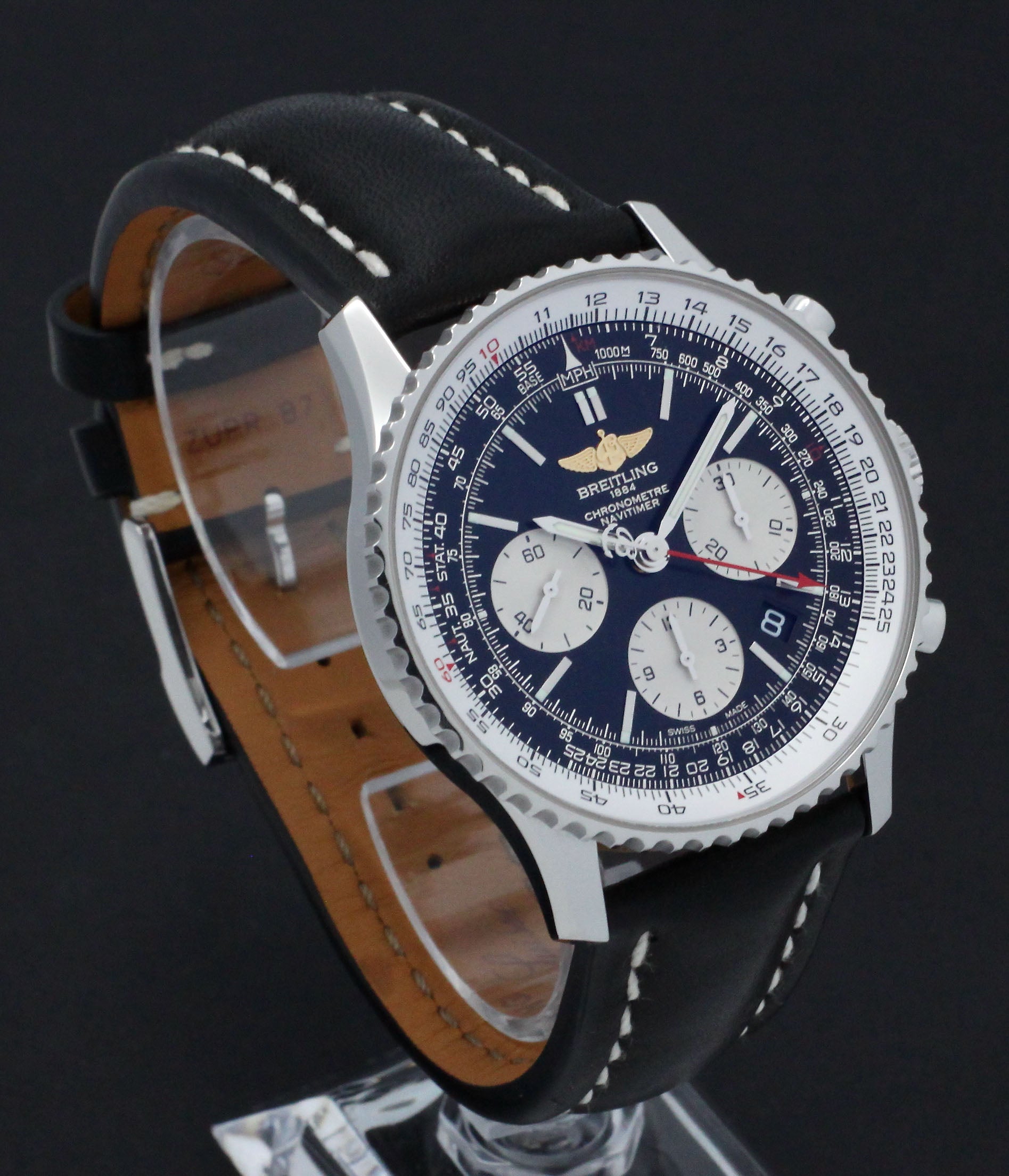 Breitling Navitimer 01 AB012012/BB01 - 2018 - Breitling horloge - Breitling kopen - Breitling heren horloge - Trophies Watches
