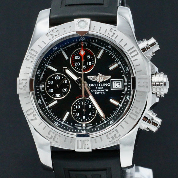 Breitling Avenger II A1338111/BC32 - 2016 - Breitling horloge - Breitling kopen - Breitling heren horloge - Trophies Watches