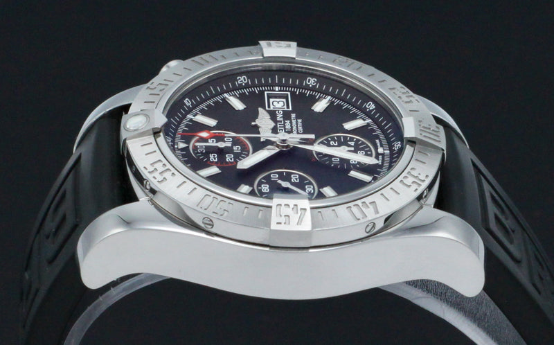 Breitling Avenger II A1338111/BC32 - 2016 - Breitling horloge - Breitling kopen - Breitling heren horloge - Trophies Watches