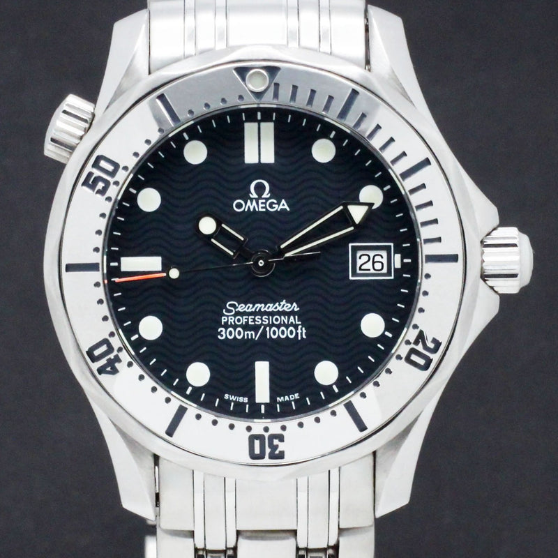 Omega Seamaster Diver 300 M 2562.80.00 - 1999 - Omega horloge - Omega kopen - Omega heren horloge - Trophies Watches