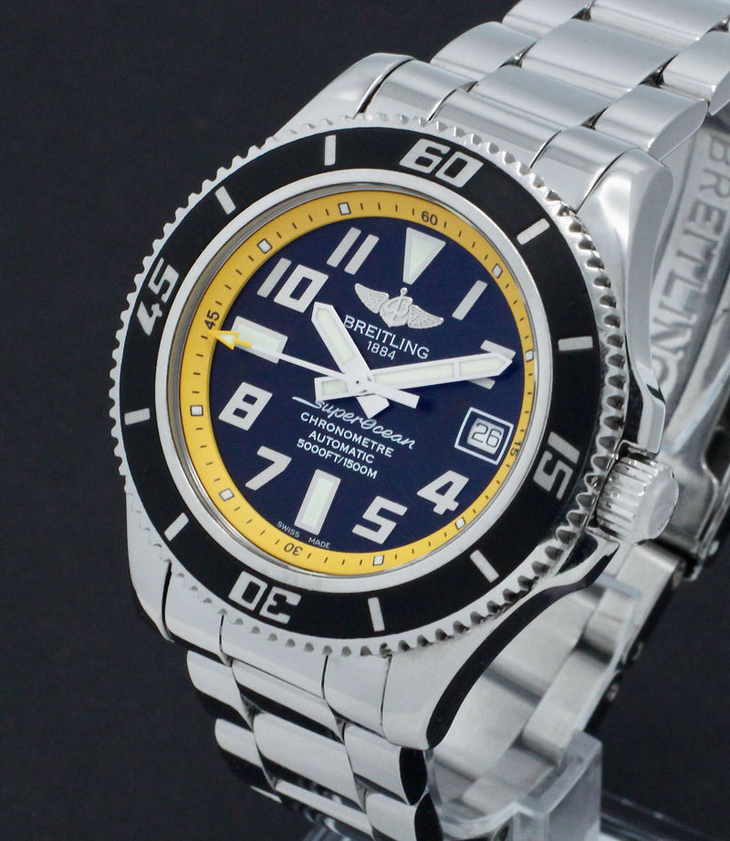Breitling Superocean 42 A1736402/BA32 - 2016 - Breitling horloge - Breitling kopen - Breitling heren horloge - Trophies Watches