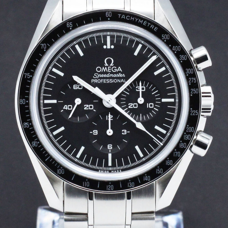 Omega Speedmaster 311.30.42.30.01.006 - 2020 - Omega horloge - Omega kopen - Omega heren horloges - Trophies Watches