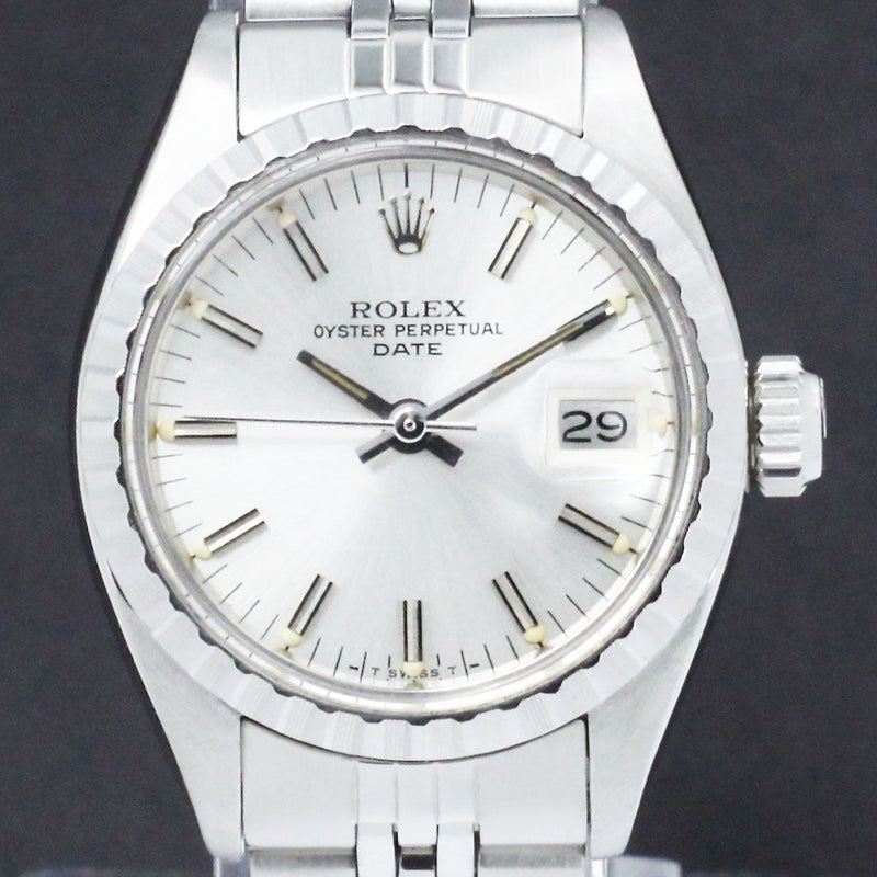 Rolex Oyster Perpetual Lady Date 6924 - 1975 - Rolex horloge - Rolex kopen - Rolex dames horloge - Trophies Watches