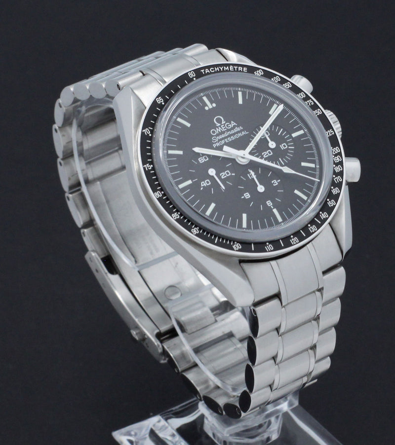 Omega Speedmaster 311.30.42.30.01.006 - 2015 - Omega horloge - Omega kopen - Omega heren horloges - Trophies Watches