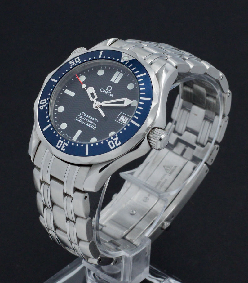 Omega Seamaster Diver 300 M 2561.80.00 - 2000 - Omega horloge - Omega kopen - Omega heren horloge - Trophies Watches