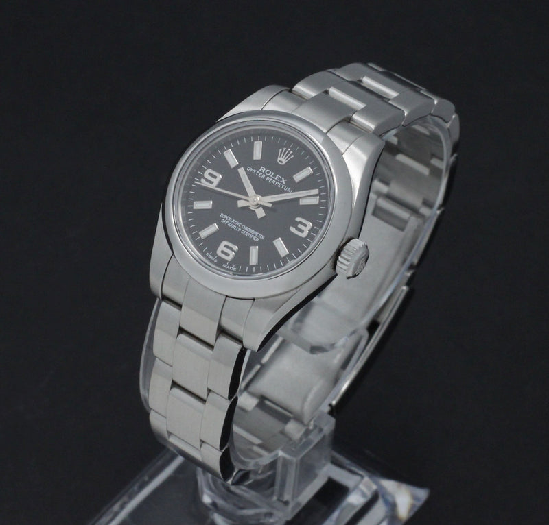 Rolex Oyster Perpetual 176200 - 2014 - Rolex horloge - Rolex kopen - Rolex dames horloge - Trophies Watches