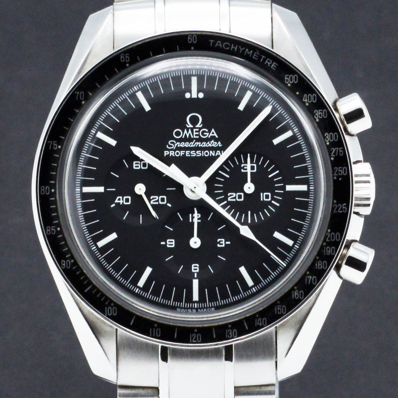 Omega Speedmaster 3570.50.00 - 2000 - Omega horloge - Omega kopen - Omega heren horloges - Trophies Watches