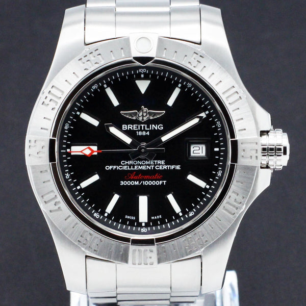 Breitling Avenger II A1733110 - 2017 - Breitling horloge - Breitling kopen - Breitling heren horloge - Trophies Watches